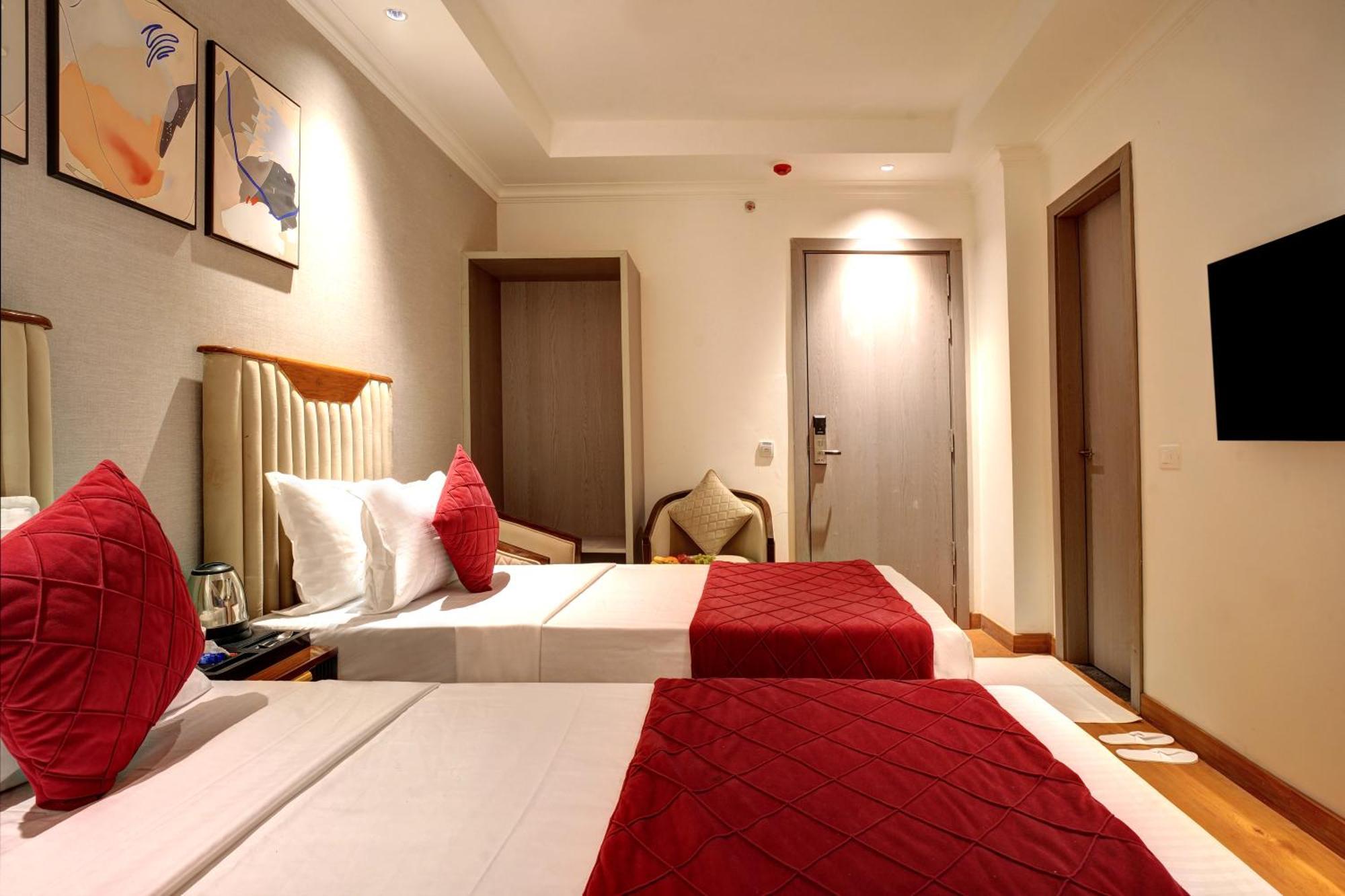 Hotel Iva Premium Delhi Airport With Airport Drop Nowe Delhi Zewnętrze zdjęcie