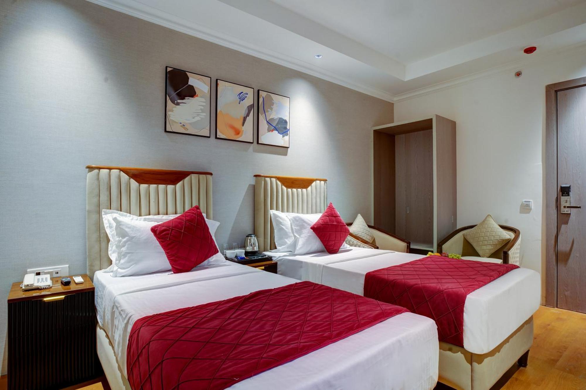 Hotel Iva Premium Delhi Airport With Airport Drop Nowe Delhi Zewnętrze zdjęcie